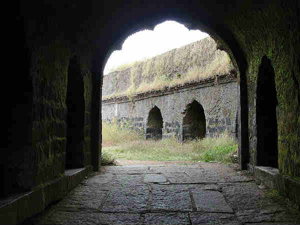 मंजराबाद का किला