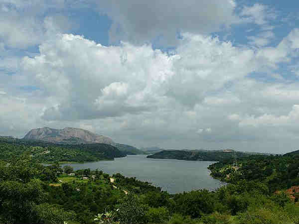 मंचानाबेले