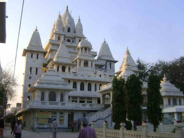 मंदिर खुलने का समय