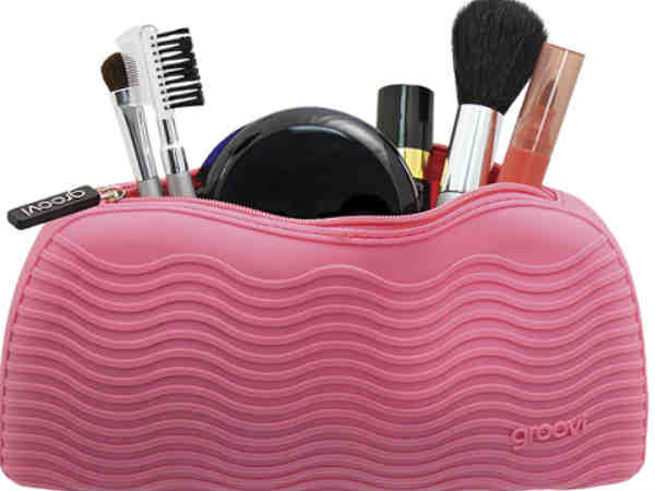 मेकअप बैग 