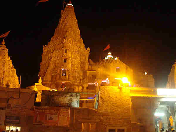 द्वारिकाधीश मंदिर, गुजरात