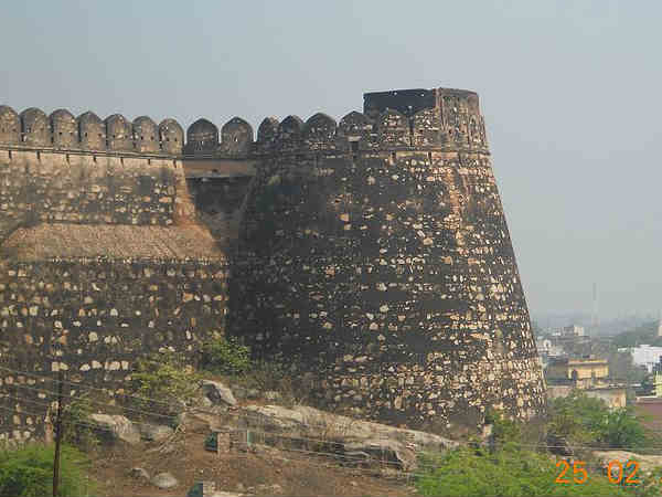 झांसी किला 