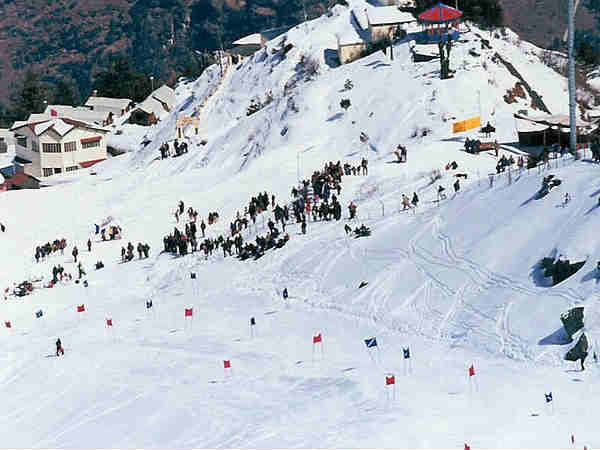 स्कीइंग, औली 