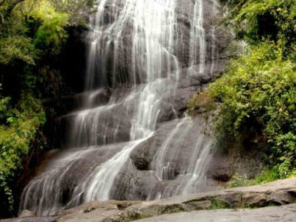 बियर शोला झरना 