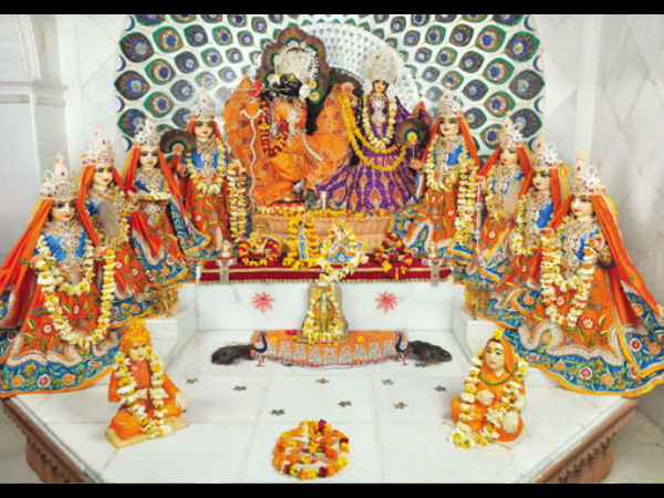  श्री राधा रास बिहारी अष्ट सखी मंदिर 