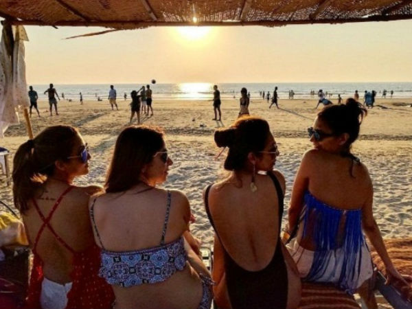 लवली गर्ल गैंग 