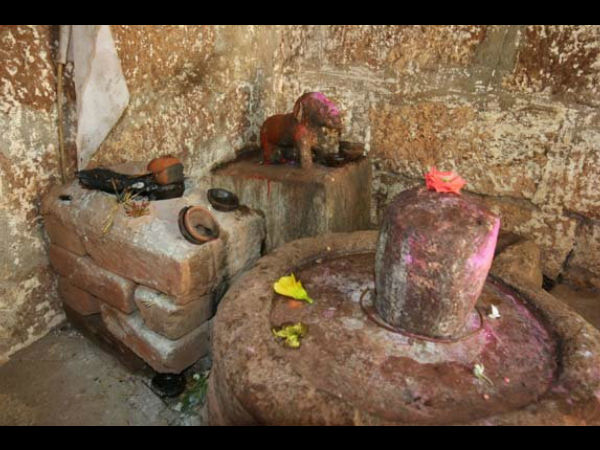 भगवान शिव को समर्पित है मंदिर 