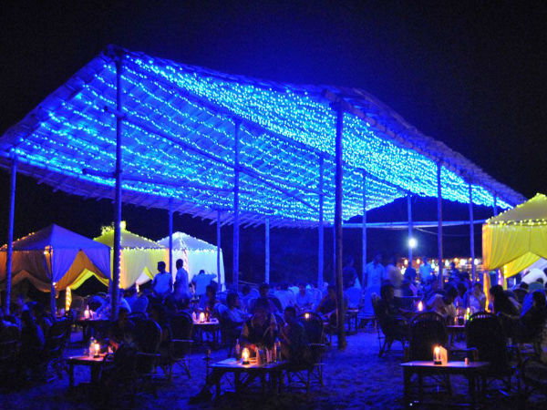 रात में जमकर घूमे बिना किसी डर के