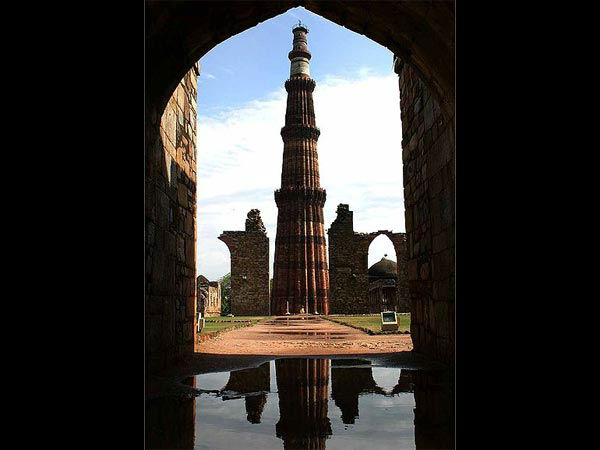 कुतुब मीनार - मीनार ए पाकिस्‍तान