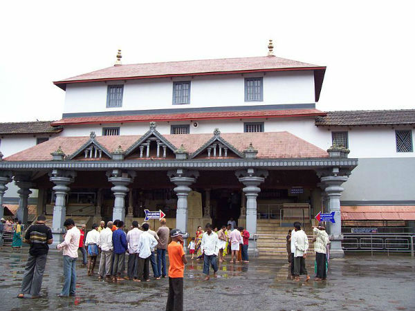 कैसे पहुंचे धर्मस्‍थला?