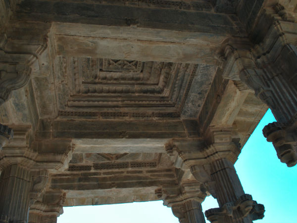 क्या देखें 