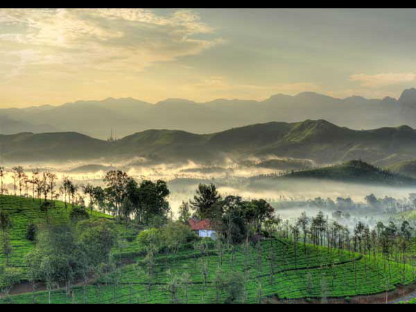 बादलों के ऊपर