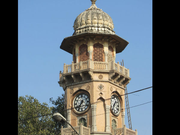 यादगार क्लॉक टॉवर