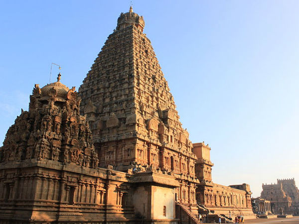 पहला ग्रेनाईट मंदिर 