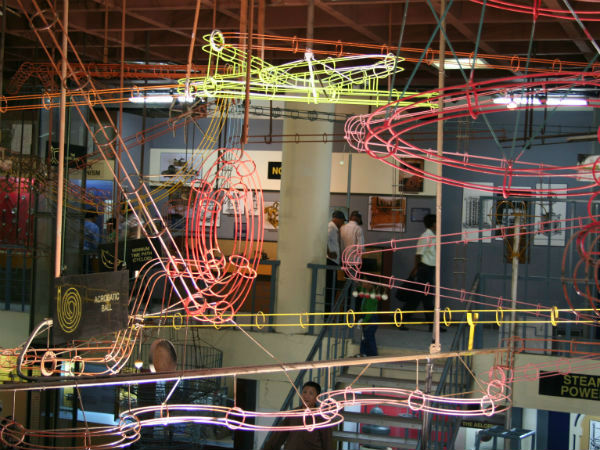 प्‍लानेटेरियम और म्‍यूजियम की करें सैर