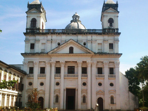 सेंट काजेटन चर्च (1700) 