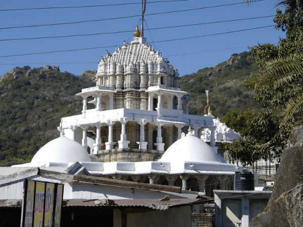 दिलवाड़ा मंदिर का समूह 