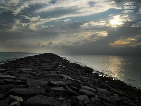 कराईकल रेतीले समुद्री तट 