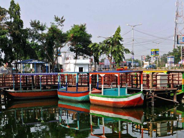 घूमते हुए कर सकते हैं शॉपिंग