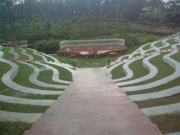 हेरिटेज पार्क घूमे