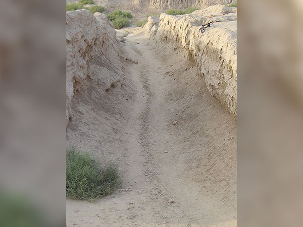 कब्रिस्तान 