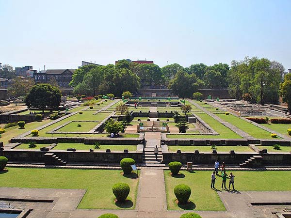 अंदर की इमारतें 