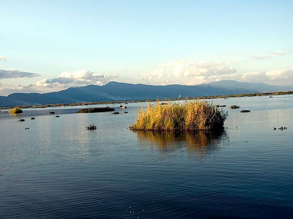 तैरता हुआ राष्ट्रीय उद्यान
