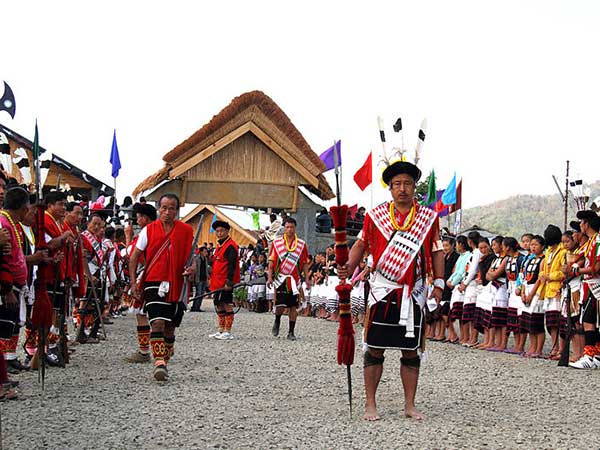 कैसे पड़ा नागालैंड का नाम ? 