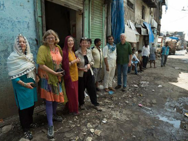 कहां से आया स्लम पर्यटन का आईडिया?