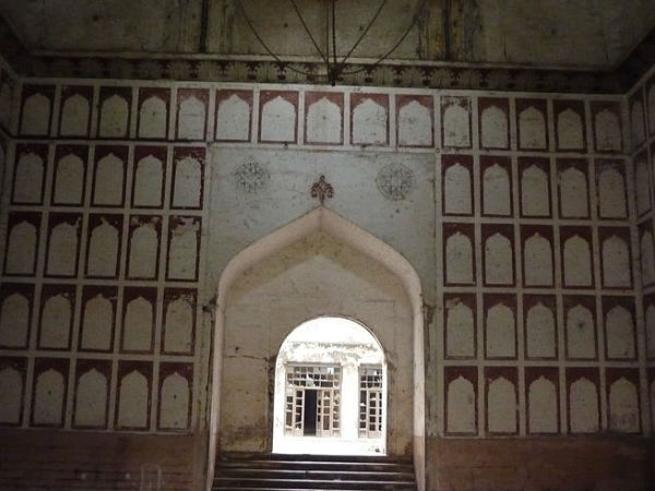 कैसे राजमहल बन गया ताजमहल 