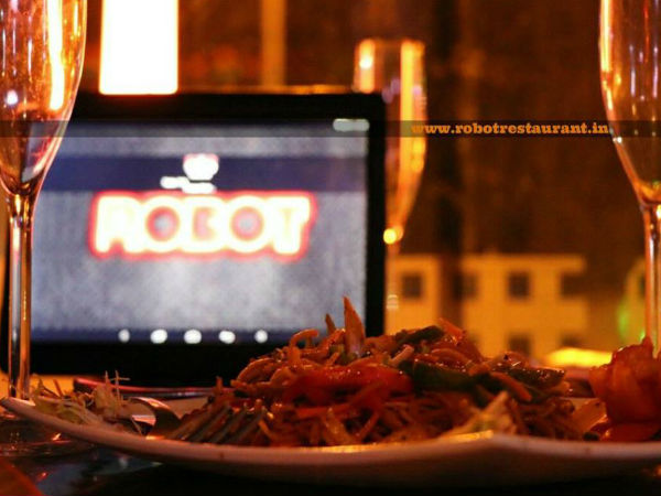 स्थानीय संग पर्यटकों के बीच है लोकप्रिय 