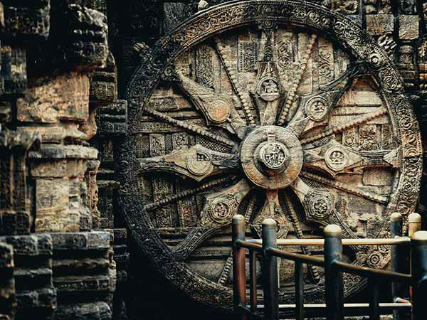 कोणार्क सूर्य मंदिर ( उड़ीसा )