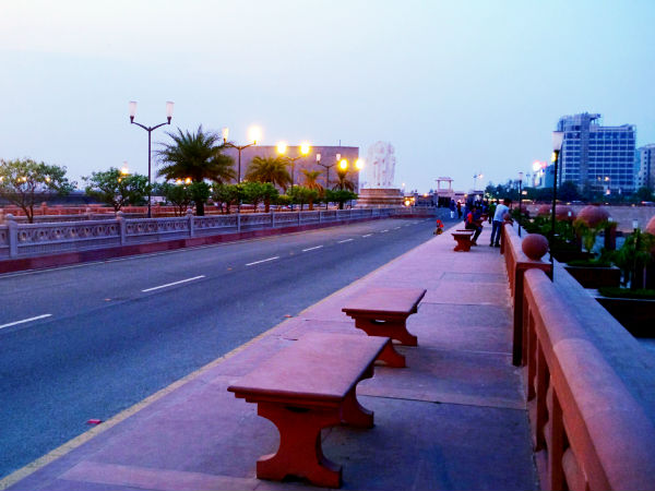 मरीन ड्राइव, लखनऊ 