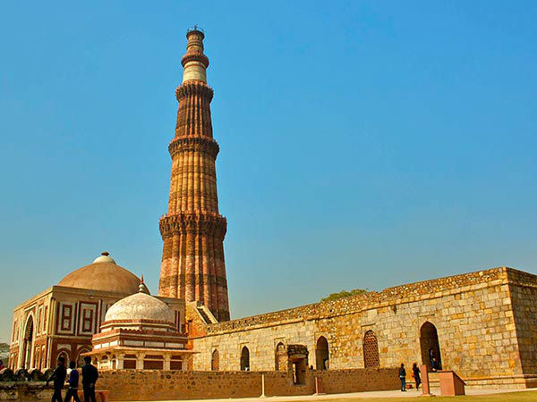 क़ुतुब मीनार