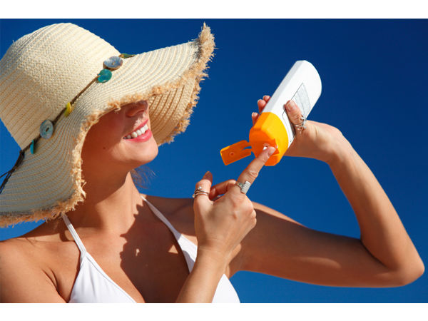 सन्स क्रीम रखना कतई ना भूले