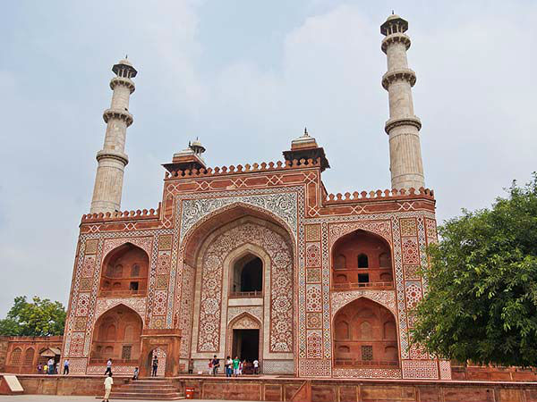 अकबर का मकबरा 