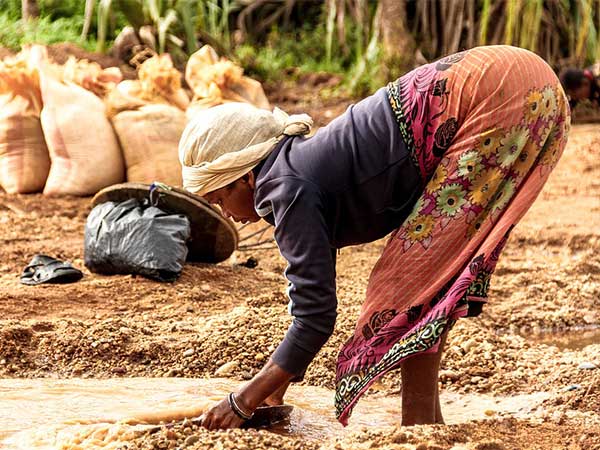 काफी धैर्य का काम 