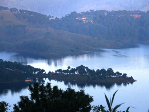 उमियाम झील 