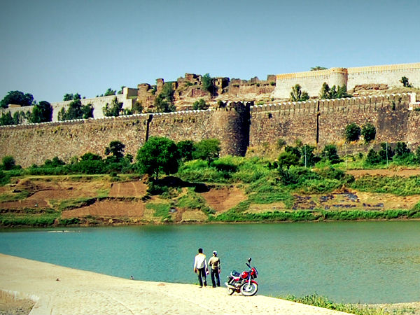  गागरोन किला 