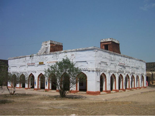 चुनार में देखने योग्य जगहें 