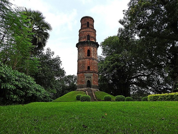 फिरोज मीनार