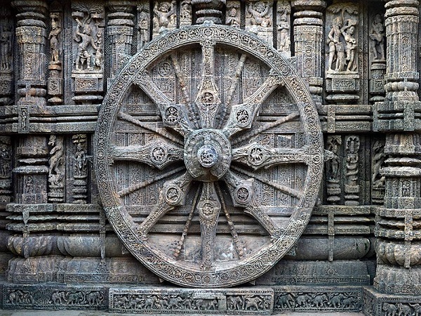 कोणार्क सूर्य मंदिर 