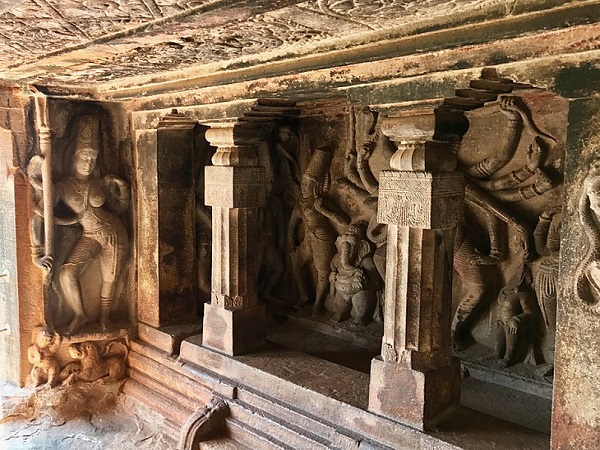 रावणपहाड़ी गुफा