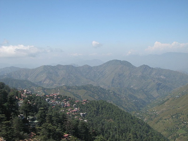 जाखू हिल्स