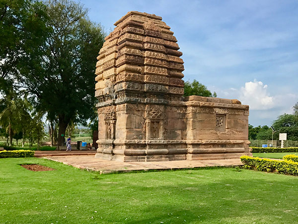 कदासिद्धेश्वर मंदिर