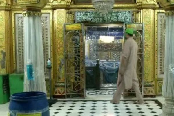 nizamuddin dargah