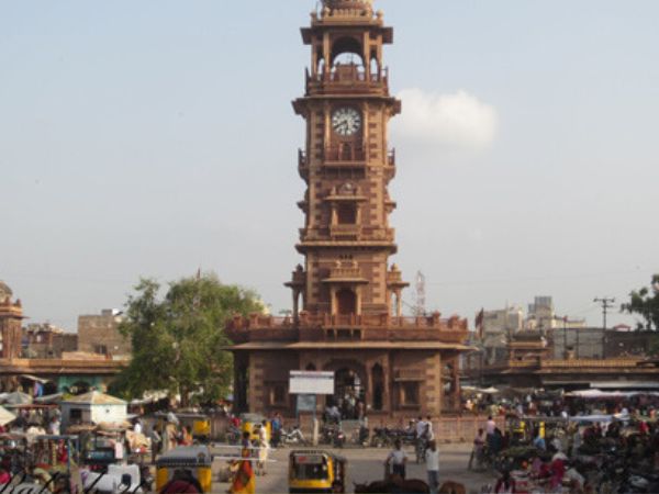 सरदार बाजार का घंटाघर