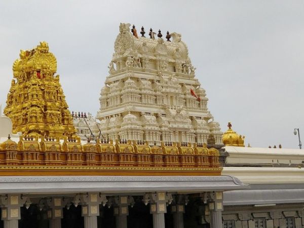 कामाक्षी अम्मन मंदिर