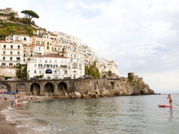 अमाल्फी कोस्ट रोड, इटली