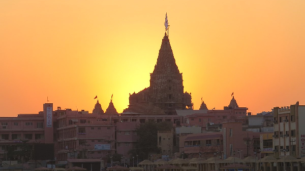 dwarkadheesh temple
